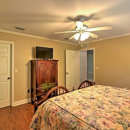 Crystal River Cottage On 1 Acre With Deck And Porch! Yankeetown Bagian luar foto