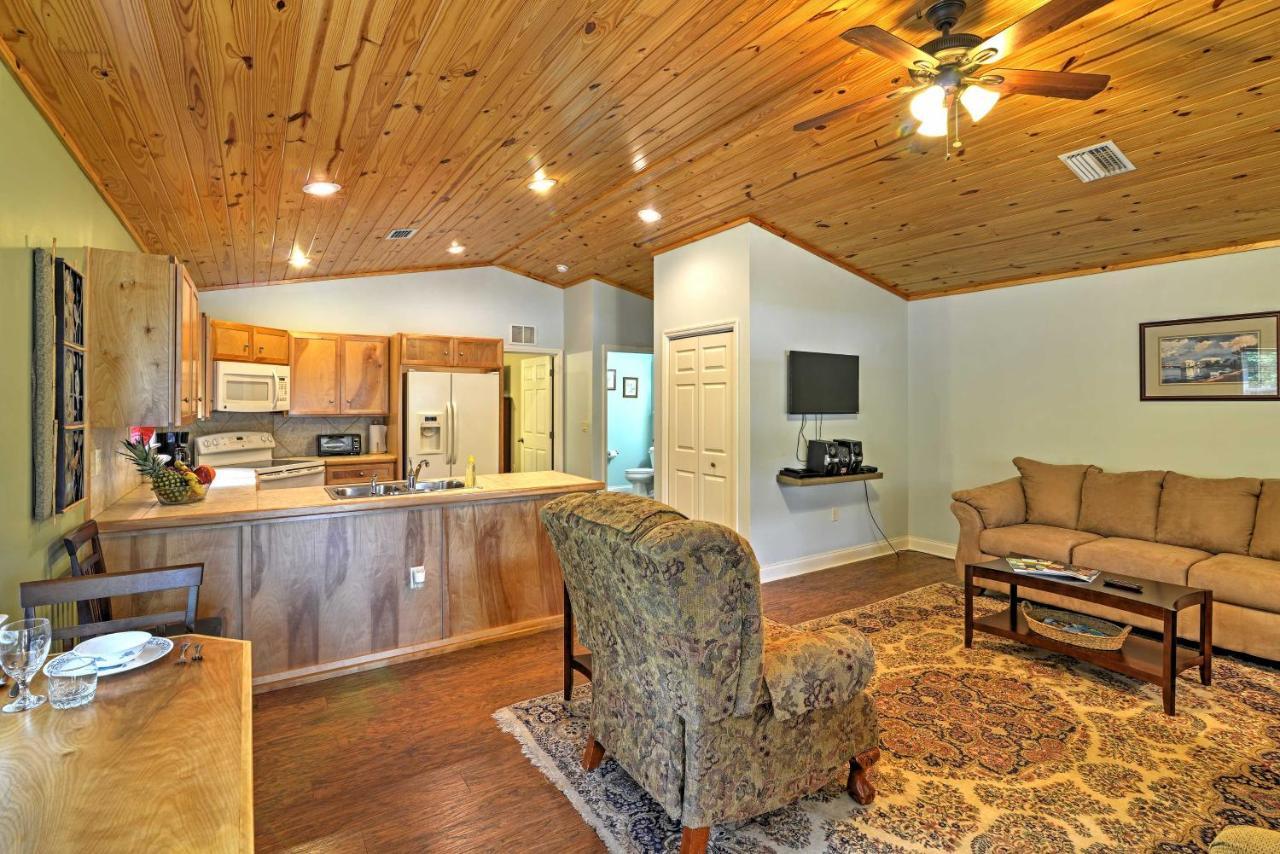 Crystal River Cottage On 1 Acre With Deck And Porch! Yankeetown Bagian luar foto