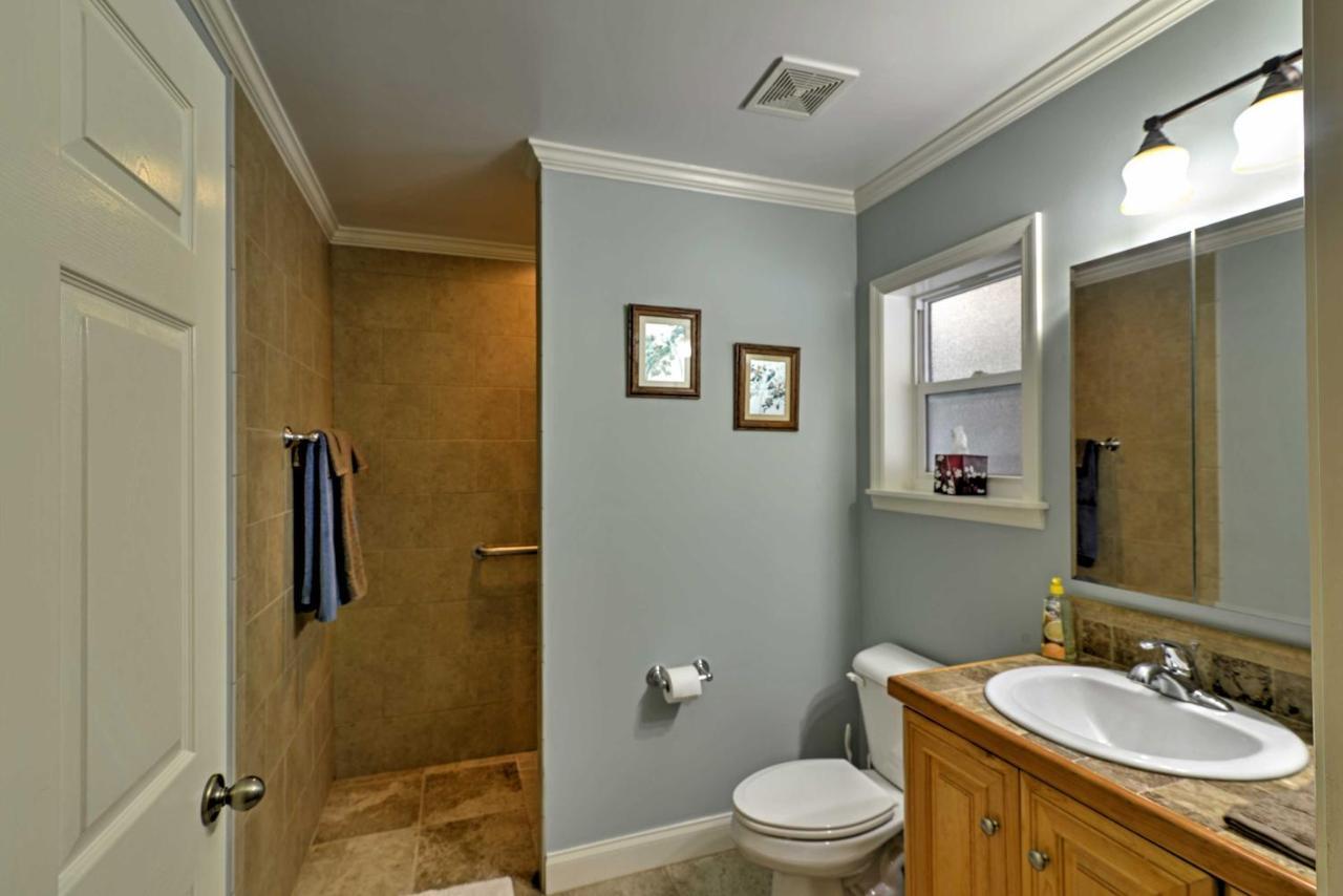 Crystal River Cottage On 1 Acre With Deck And Porch! Yankeetown Bagian luar foto